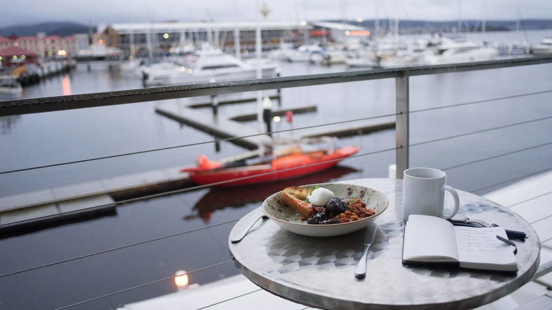 **** Aparthotel Somerset On The Pier Hobart Australia
