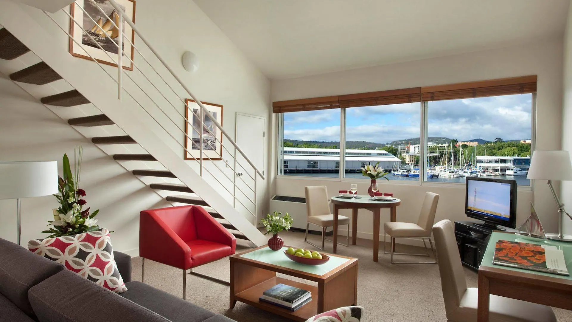 Aparthotel Somerset On The Pier Hobart